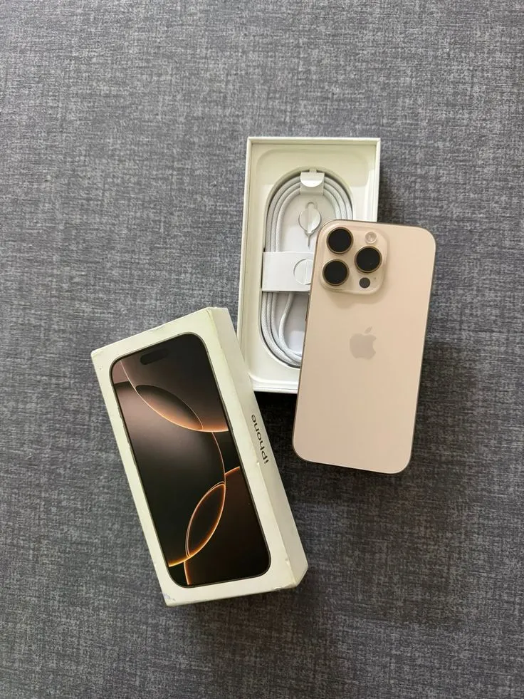 Apple iphone 14 pro max doré à dakar