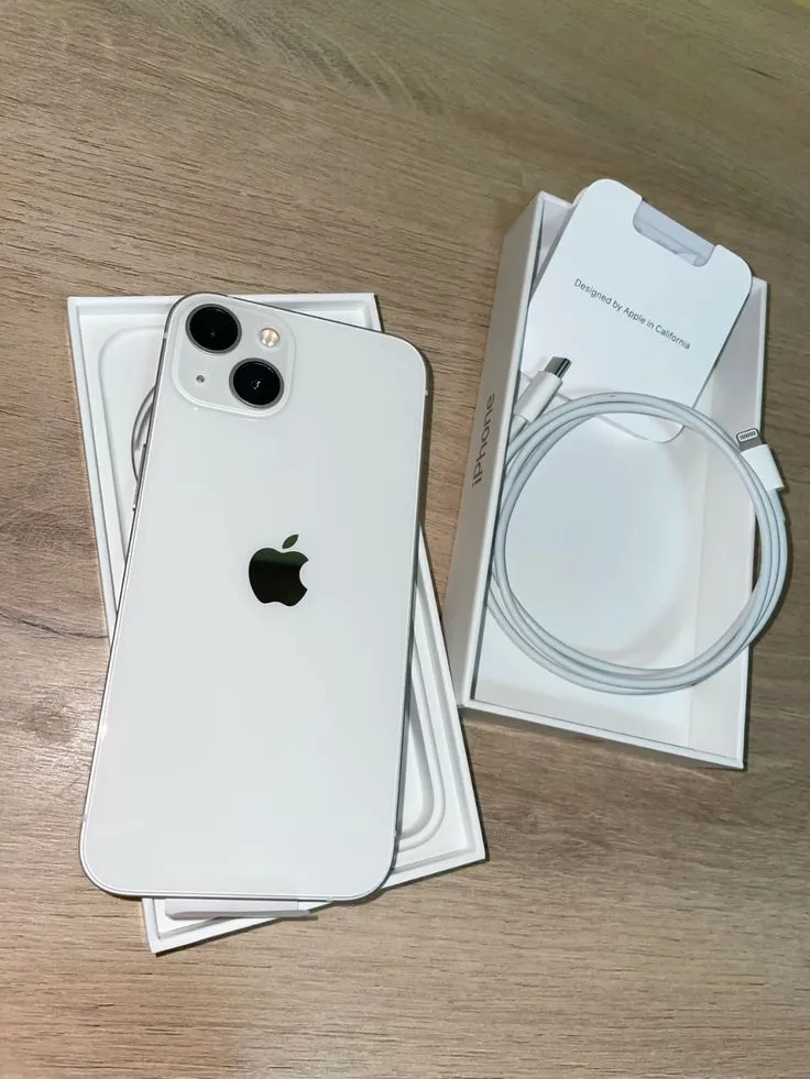 Rouge · Apple iphone 14 simple blanc à dakar